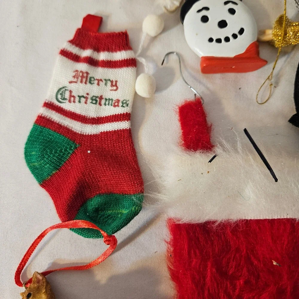 Vintage Christmas Ornament Lot Mixed Retro Santa Snowman Hearts 30pc Set